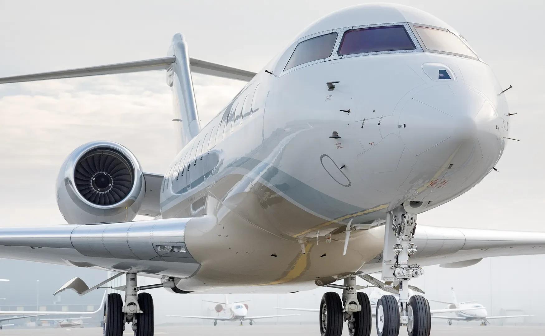 2013 Bombardier Global 5000